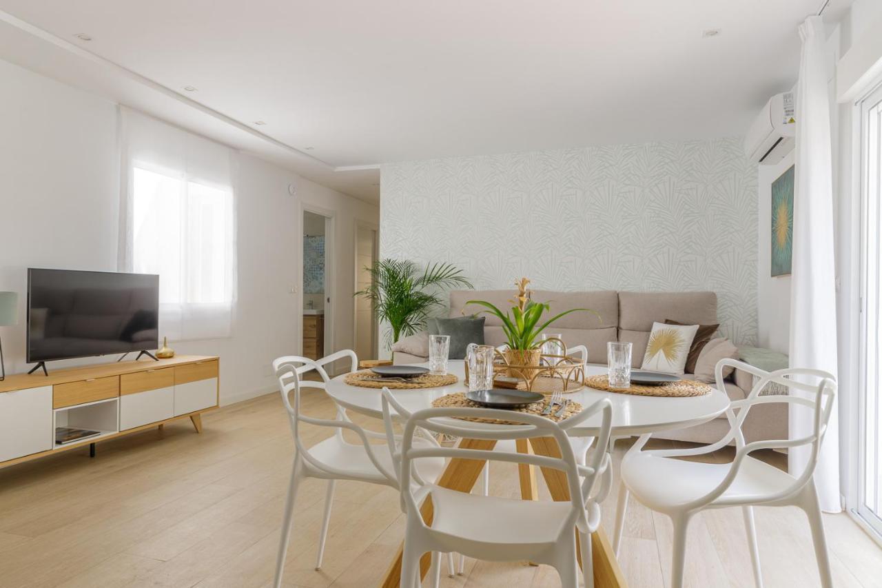 Spacious & Quiet Apartment By Hellomalaga - Azahar Málaga Exterior foto